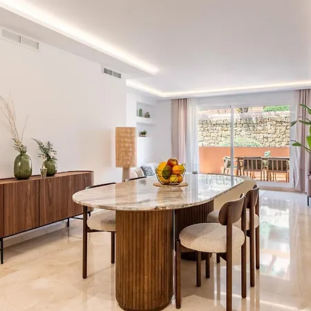 Apartment Luxurious 3 Bedroom In Elviria *